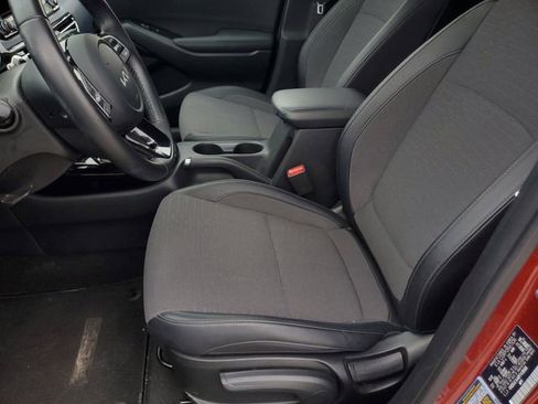 Used 2023 Kia Seltos S w/ Navigation Package image 17