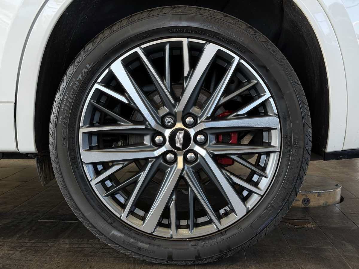 Used 2023 Cadillac XT6 Sport AWD/4WD image 26