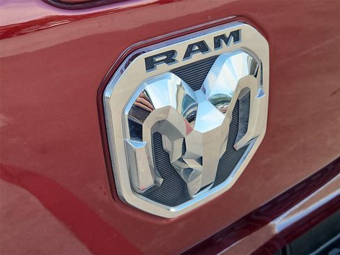 Used 2023 RAM 1500 Laramie AWD/4WD image 30