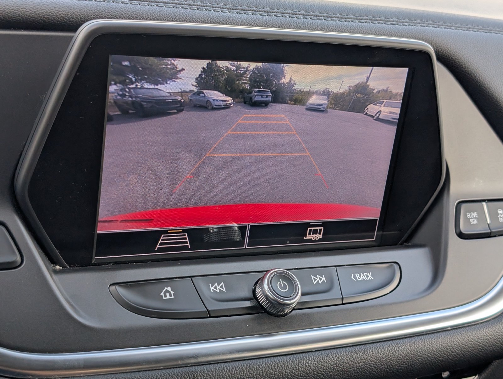 Used 2021 Chevrolet Blazer LT AWD/4WD image 9