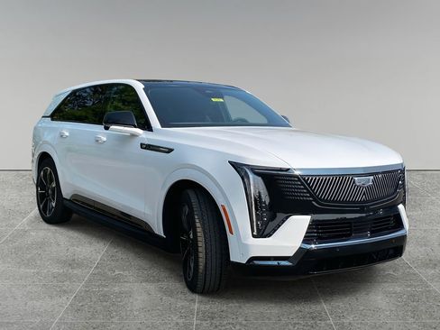 New 2025 Cadillac Escalade IQ Sport 1 w/ Smart Trailering package image 7