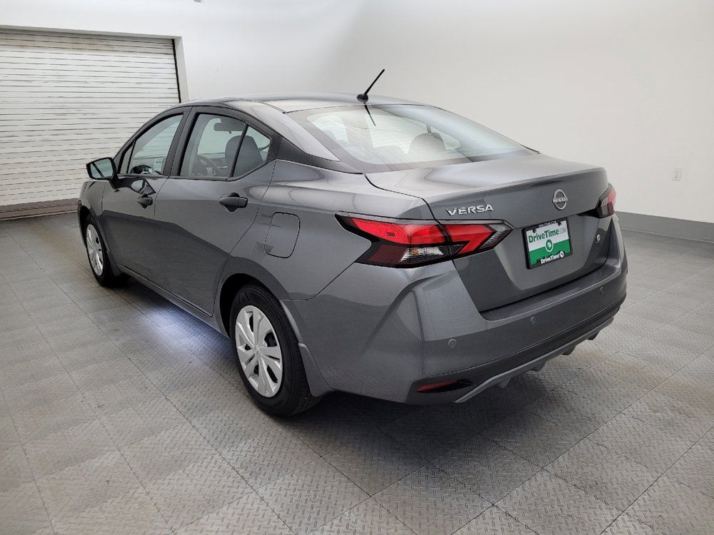 Used 2025 Nissan Versa S w/ Lighting Package FWD image 5