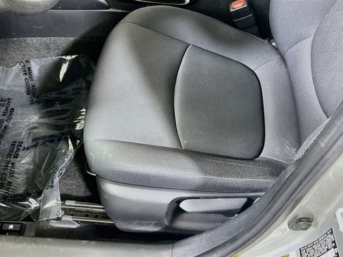 Used 2020 Toyota Corolla LE w/ LE Convenience Package FWD image 18