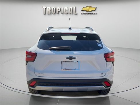 New 2026 Chevrolet Trax LT image 4