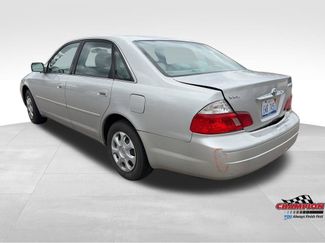 Used 2004 Toyota Avalon XL FWD video 3