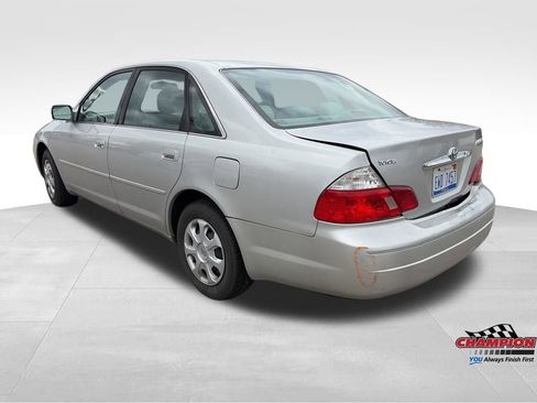 Used 2004 Toyota Avalon XL FWD image 3