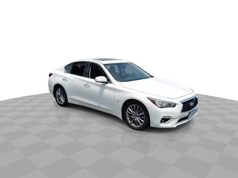 Used 2020 INFINITI Q50 Luxe RWD image 2