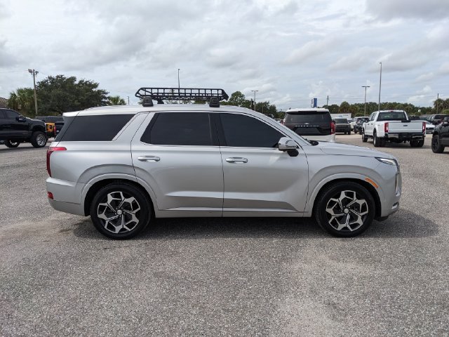 Used 2022 Hyundai Palisade Calligraphy FWD image 3