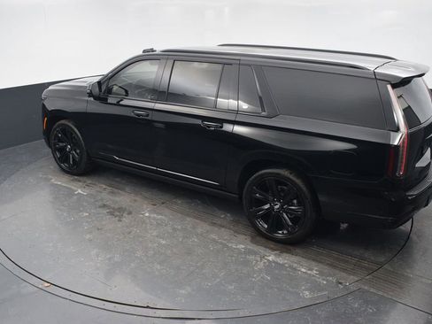 Certified 2025 Cadillac Escalade ESV Sport Platinum image 50