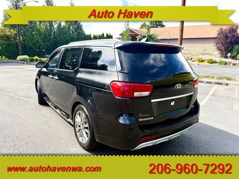 Used 2016 Kia Sedona SX Limited FWD image 6