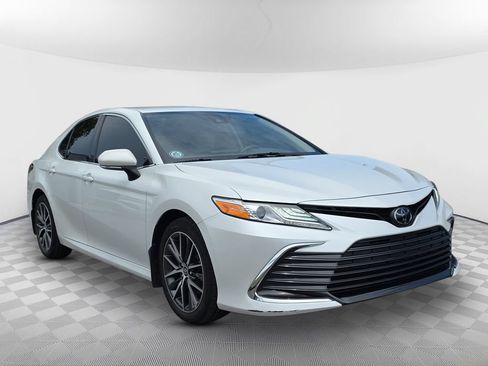 Used 2023 Toyota Camry XLE w/ Cold Weather Package AWD/4WD image 2