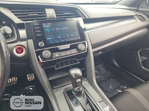 Used 2021 Honda Civic Sport image 9