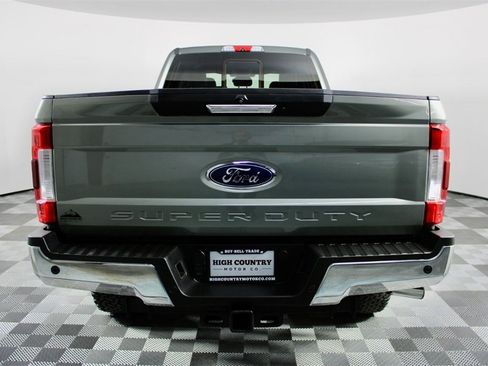 Used 2019 Ford F350 Lariat w/ Chrome Package image 7