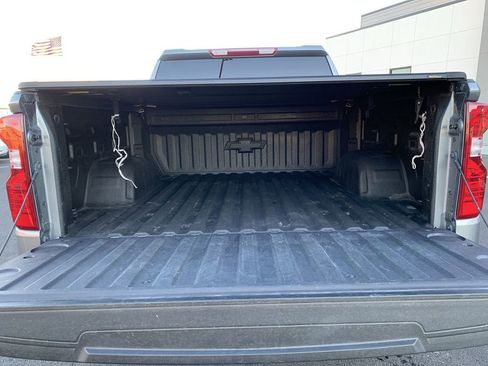 Used 2022 Chevrolet Silverado 1500 LT w/ Bed Protection Package image 13