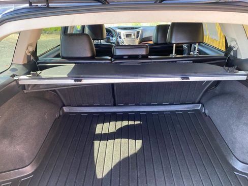 Used 2014 Subaru Outback 2.5i Limited w/ Moonroof Package image 10