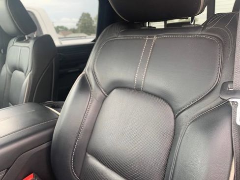 Used 2019 RAM 1500 Limited w/ Advanced Safety Group AWD/4WD image 12