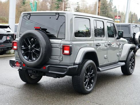 Used 2021 Jeep Wrangler Unlimited Sahara image 4
