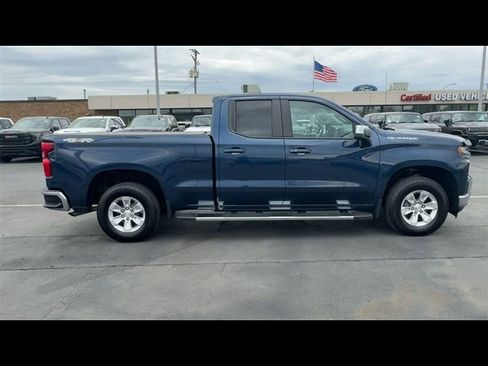 Used 2020 Chevrolet Silverado 1500 LT w/ All-Star Edition AWD/4WD image 9