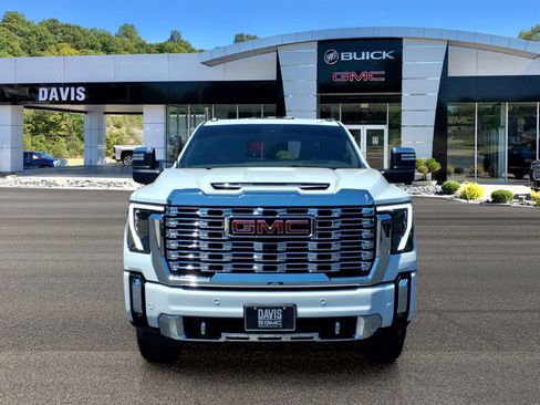 Used 2024 GMC Sierra 2500 Denali w/ Denali Reserve Package AWD/4WD image 6