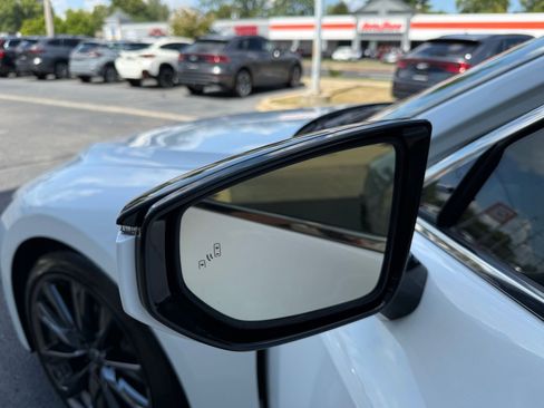 Used 2024 Lexus IS 350 F Sport image 29