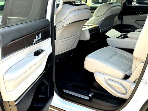 Used 2024 Jeep Grand Wagoneer Series I image 22