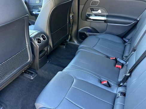 Certified 2025 Mercedes-Benz EQB 300 4MATIC image 27