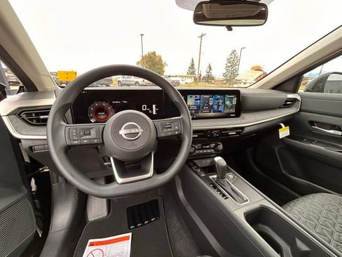 New 2026 Nissan Kicks SV w/ SV Premium Package image 16