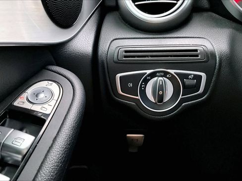 Certified 2021 Mercedes-Benz GLC 300 image 36