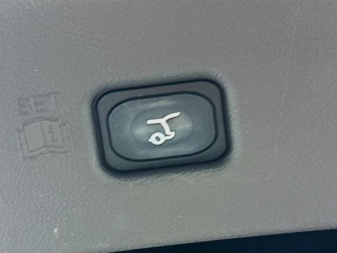 Used 2022 Lincoln Nautilus Reserve w/ Equipment Group 201A image 30