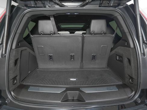 Used 2025 Cadillac Escalade Sport w/ Touring Package AWD/4WD image 11