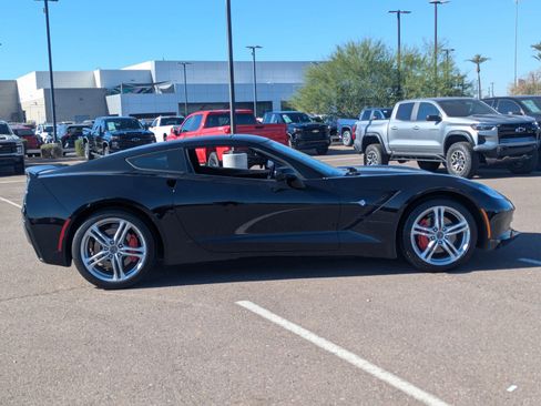 Certified 2017 Chevrolet Corvette Stingray Coupe w/ 1LT image 7