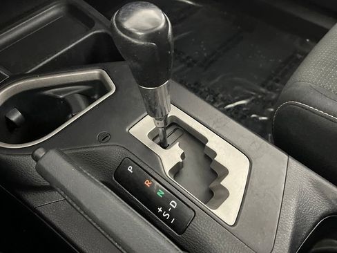 Used 2018 Toyota RAV4 XLE w/ Plus Extra Value Package image 24