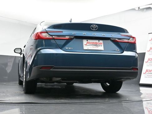 Used 2026 Toyota Camry LE image 39