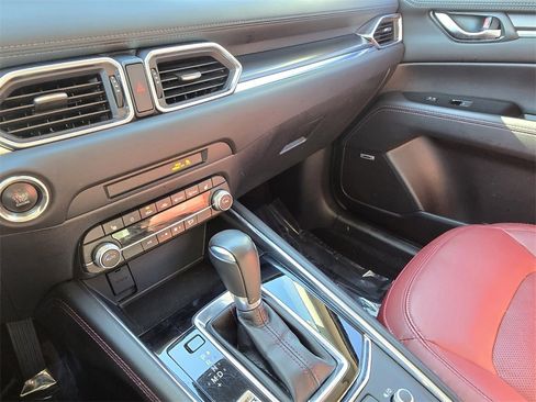 Used 2023 MAZDA CX-5 Carbon Edition image 23