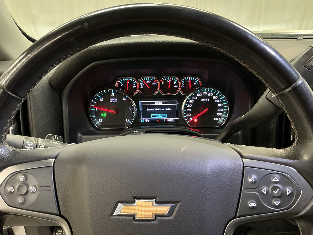 Used 2018 Chevrolet Silverado 1500 LT w/ All Star Edition AWD/4WD image 13