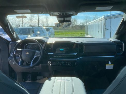 New 2026 Chevrolet Silverado 3500 High Country w/ High Country Premium Package AWD/4WD image 25