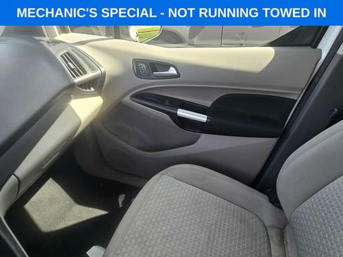Used 2019 Ford Transit Connect XLT FWD image 9