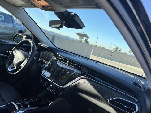 Used 2023 Chevrolet Bolt EUV Premier w/ Sun & Sound Package image 29