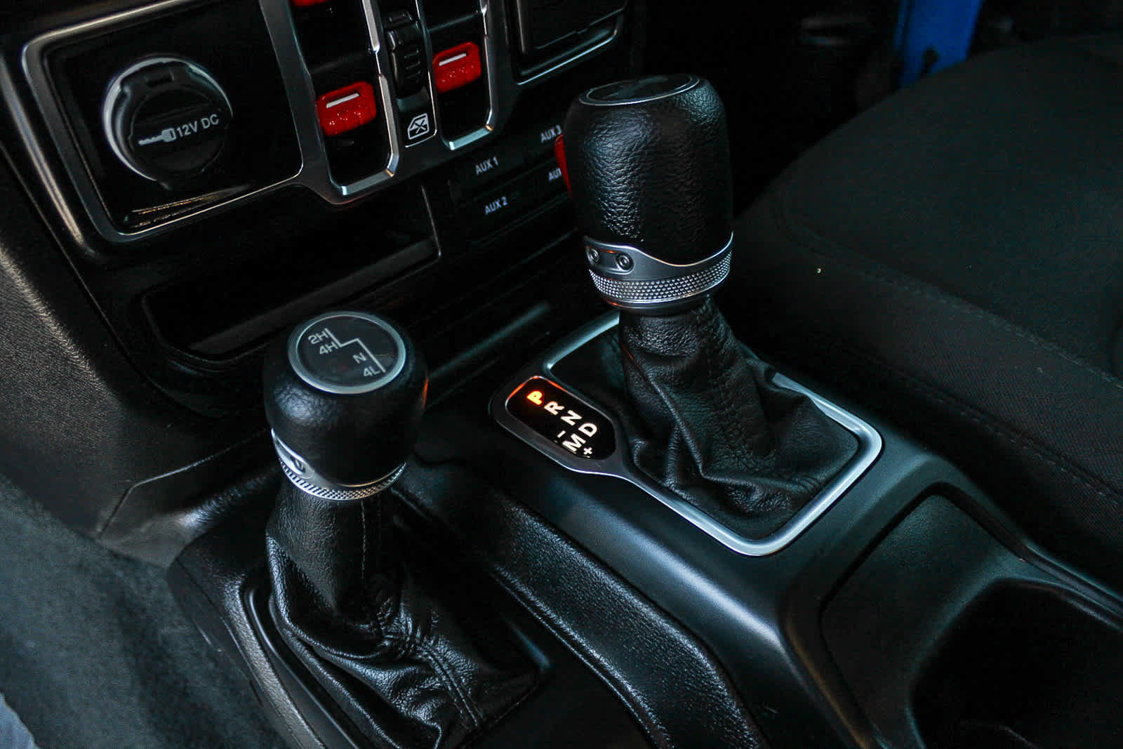 Used 2022 Jeep Wrangler Unlimited Sport AWD/4WD image 17