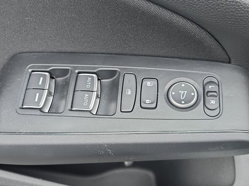 Used 2023 Honda Civic LX image 26