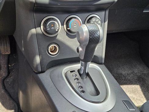 Used 2013 Nissan Rogue S FWD image 24