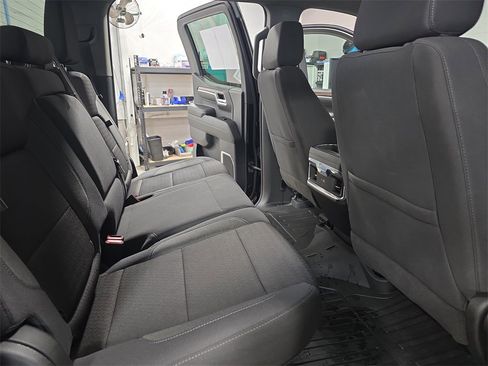 Used 2024 GMC Sierra 1500 Elevation image 11