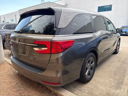 Used 2022 Honda Odyssey EX image 6