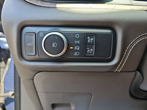 Used 2020 Ford Explorer Platinum AWD/4WD image 31