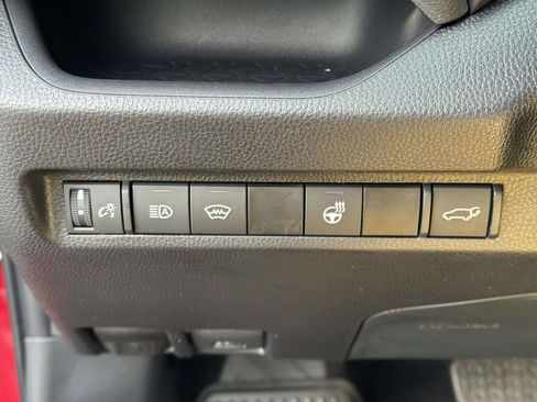 Used 2024 Toyota RAV4 XLE image 18