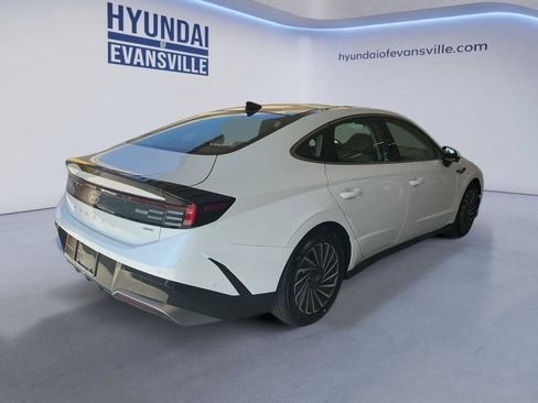 New 2026 Hyundai Sonata Limited FWD image 5