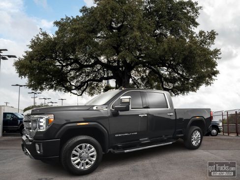 Used 2020 GMC Sierra 2500 Denali w/ Denali Ultimate Package image 1