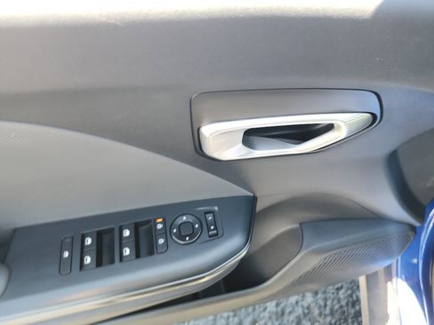 Used 2025 Kia K4 FWD image 17