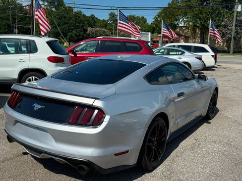 Used 2017 Ford Mustang Premium RWD image 6