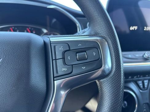 Used 2023 Chevrolet Blazer LT image 33